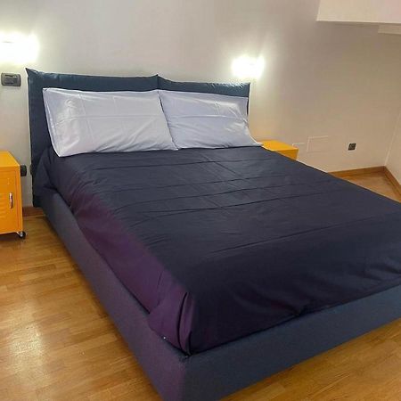 Casa Pier Paolo & Stella Bed & Breakfast เนเปิลส์ ภายนอก รูปภาพ