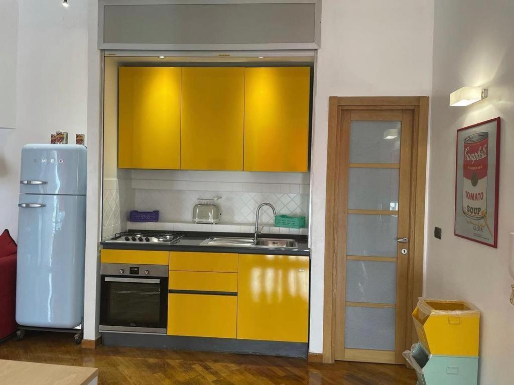 Casa Pier Paolo & Stella Bed & Breakfast เนเปิลส์ ภายนอก รูปภาพ